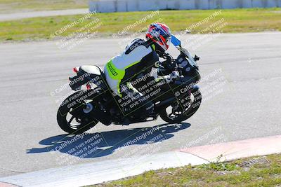media/Jan-20-2023-Fastrack Riders (Fri) [[f2ad32aba3]]/Level 1/session 3 turn 9/